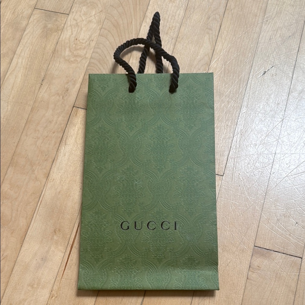 Gucci Green Shopping Gift Bag